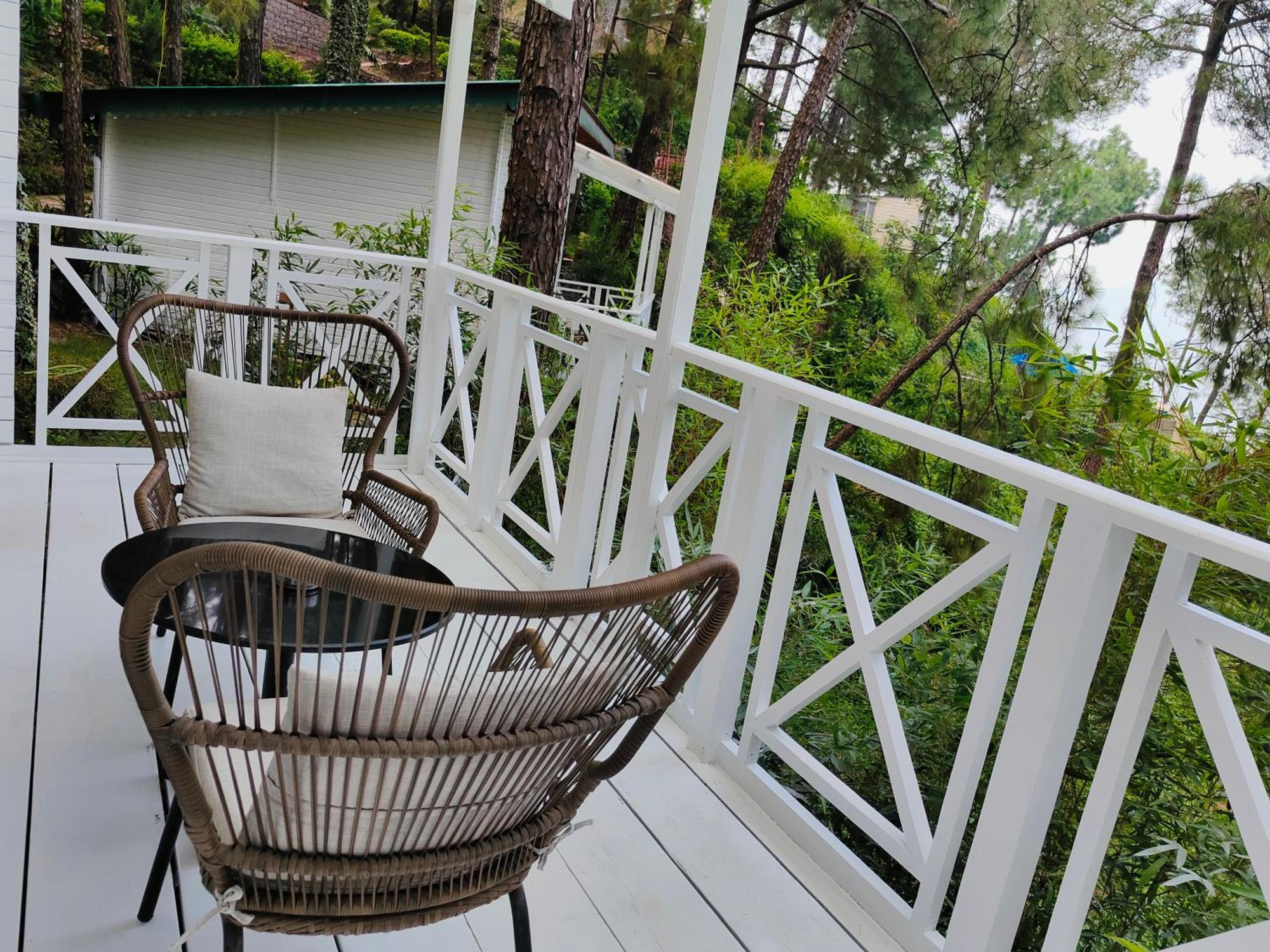 Kasauli Hills Resort Exterior foto